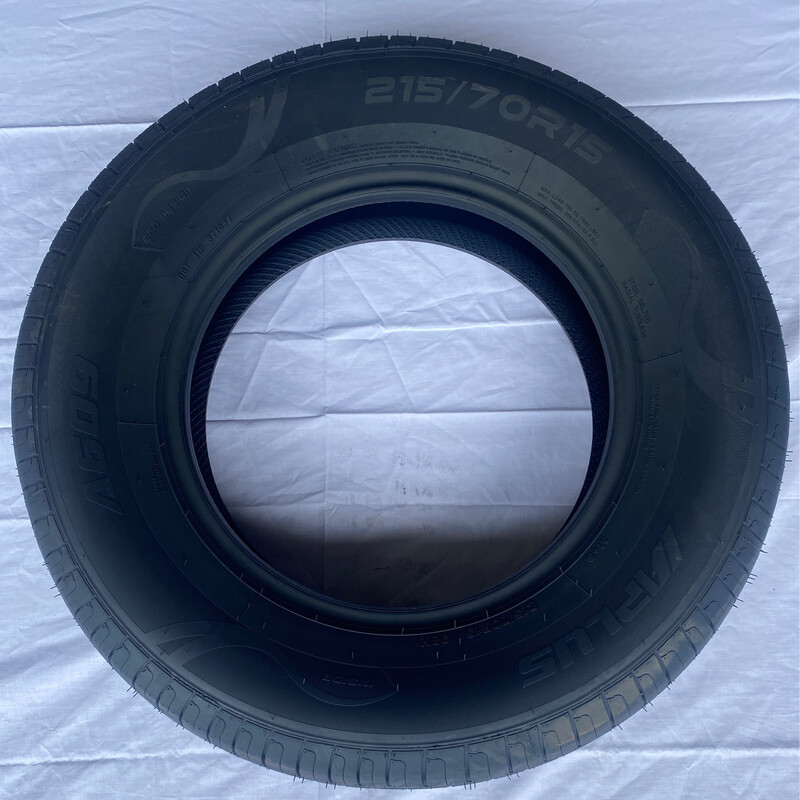 215/70r15 Tire