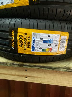 205/60r16 Tire