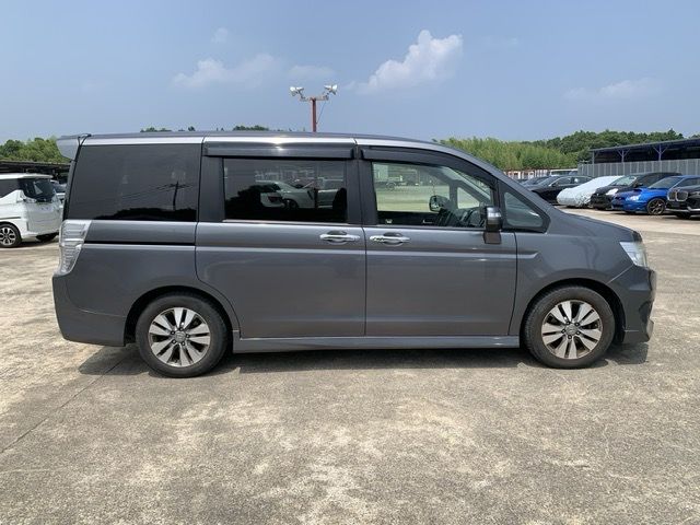 2013 Honda Stepwagon Spada X Dual Power Slide
