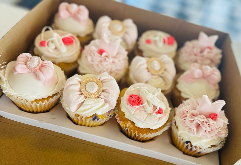 SugaFix Sunday Designer Cupcakes