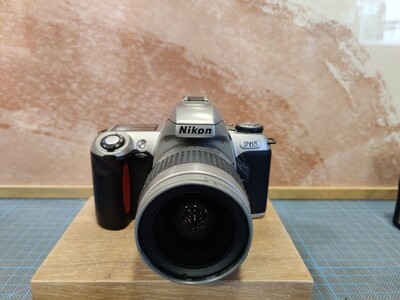 Nikon F65
