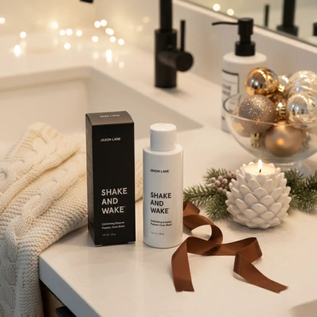 Men's Shake &amp; Wake Enzyme Powder Face Wash Gentle Exfoliation