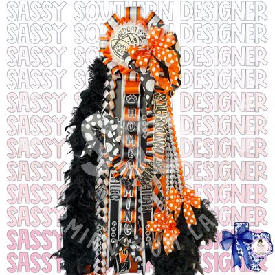 The Signature Homecoming Mum