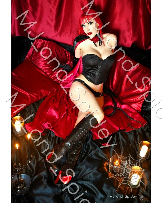 Marvel - X-Men - Jean Grey - Phoenix - Black Queen 1 -  Cosplay Print (@MJ_and_Spidey, MJ and Spidey, Comics)