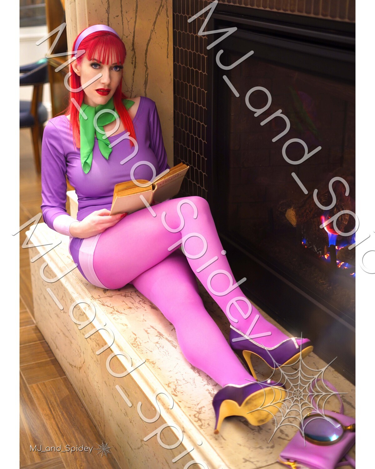 Scooby Doo - Mary Jane Watson - Daphne Blake 2 - Digital Cosplay Image (Cartoons, Velma, Stockings, Heels)