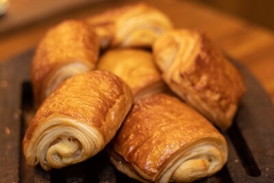 Croissant - Peito de Perú com Queijo Emental