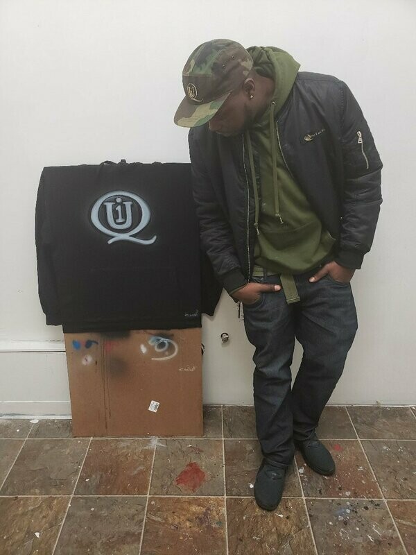 QUI LOGO HOODIES