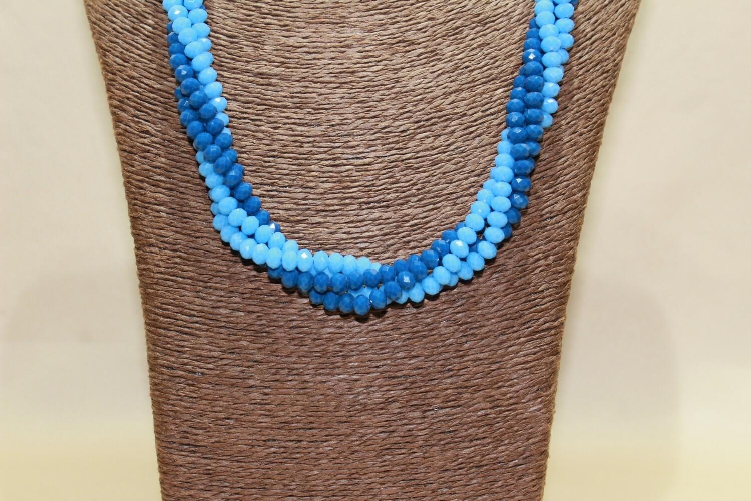 Blue Beads Twisted Necklace