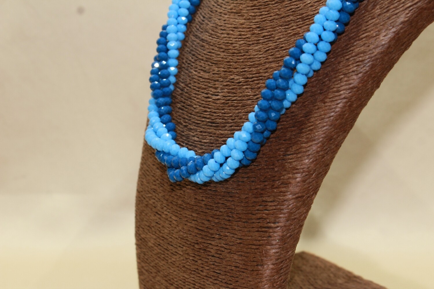 Blue Beads Twisted Necklace