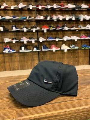 Кепка Nike Heritage86 Cap Metal Swoosh
