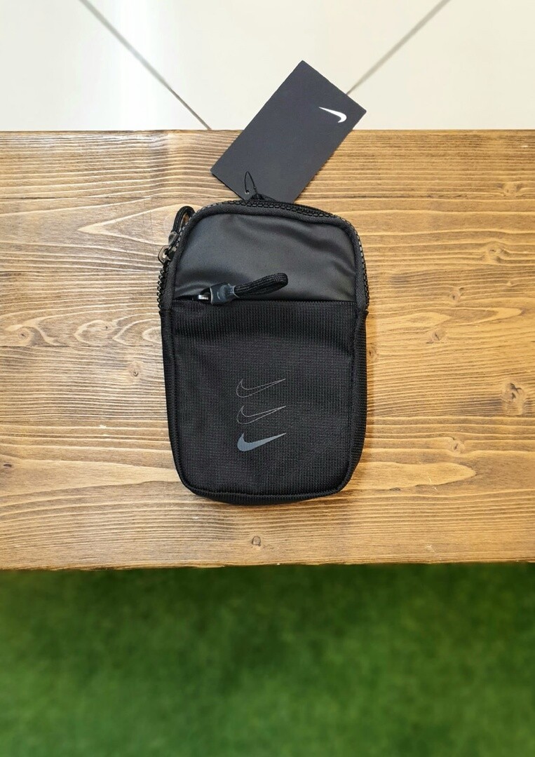 Поясная сумка (маленький размер, 1 л) Nike Sportswear Essentials