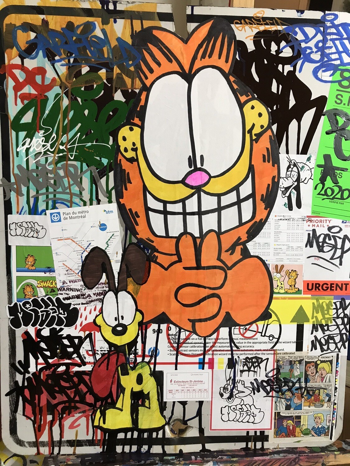 GARFIELD ON PEDESTRIAN CROSS WALK ROAD SIGN BY MESER