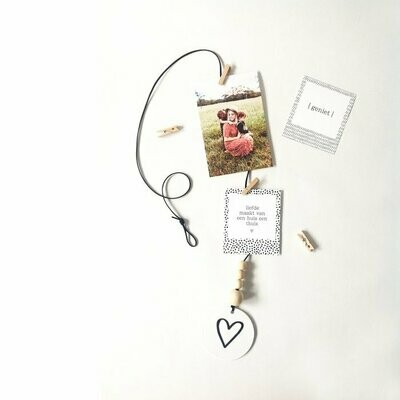 Foto-kaart hanger / Liefde maakt van een huis een thuis