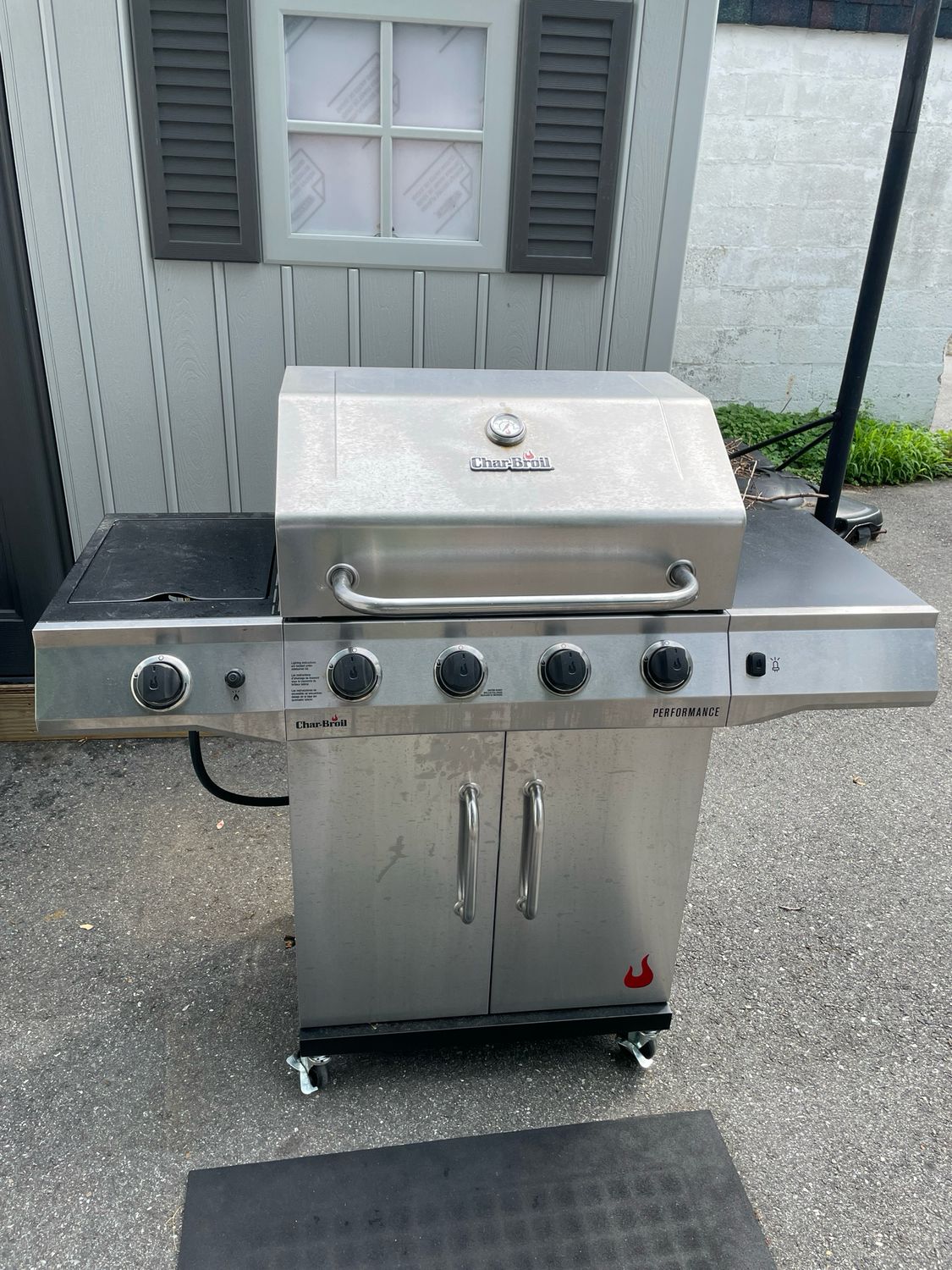 GAS GRILL ( UP TO 50&quot;) DISPOSAL SERVICE
