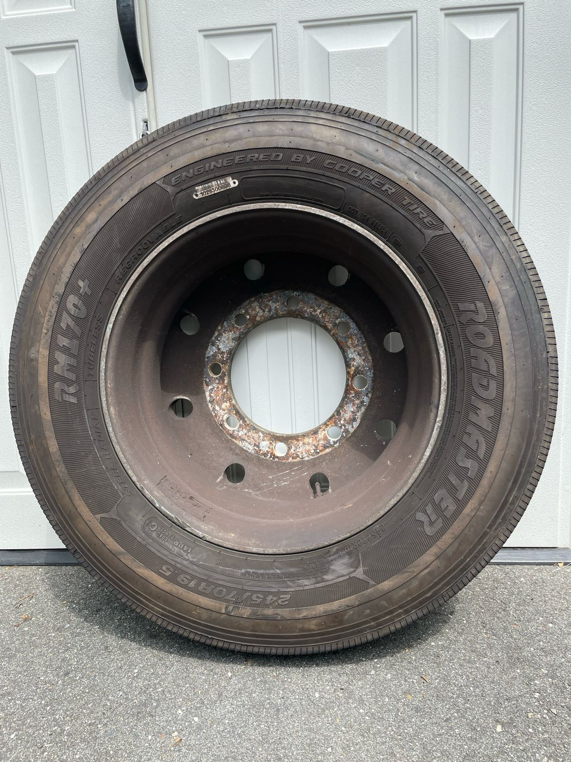 TRUCK TIRE (or oversized car tire) DISPOSAL SERVICE