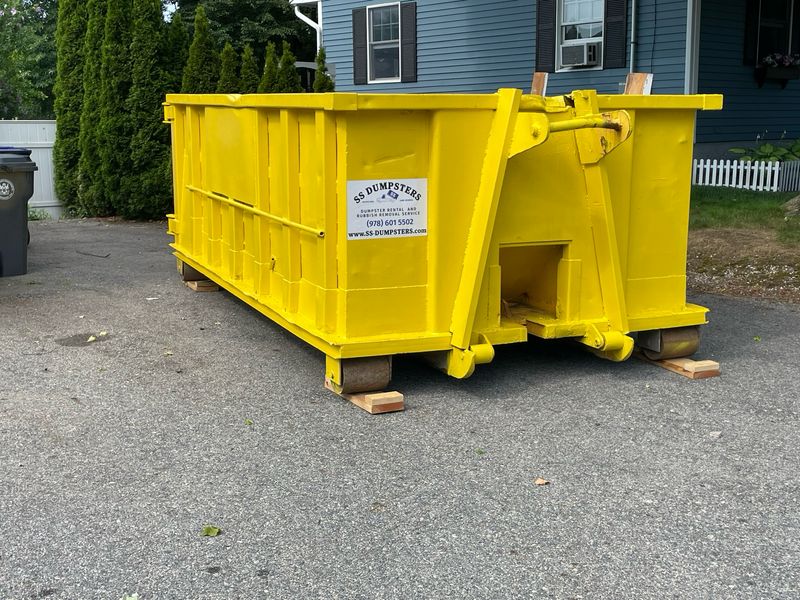 15-Yard Dumpster Rental
