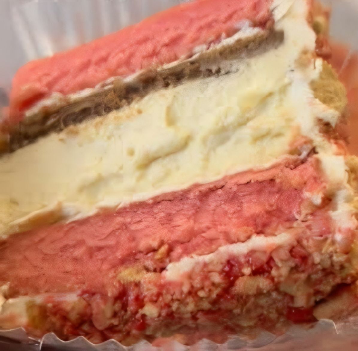 Strawberry Cheesecake Cake Slice
