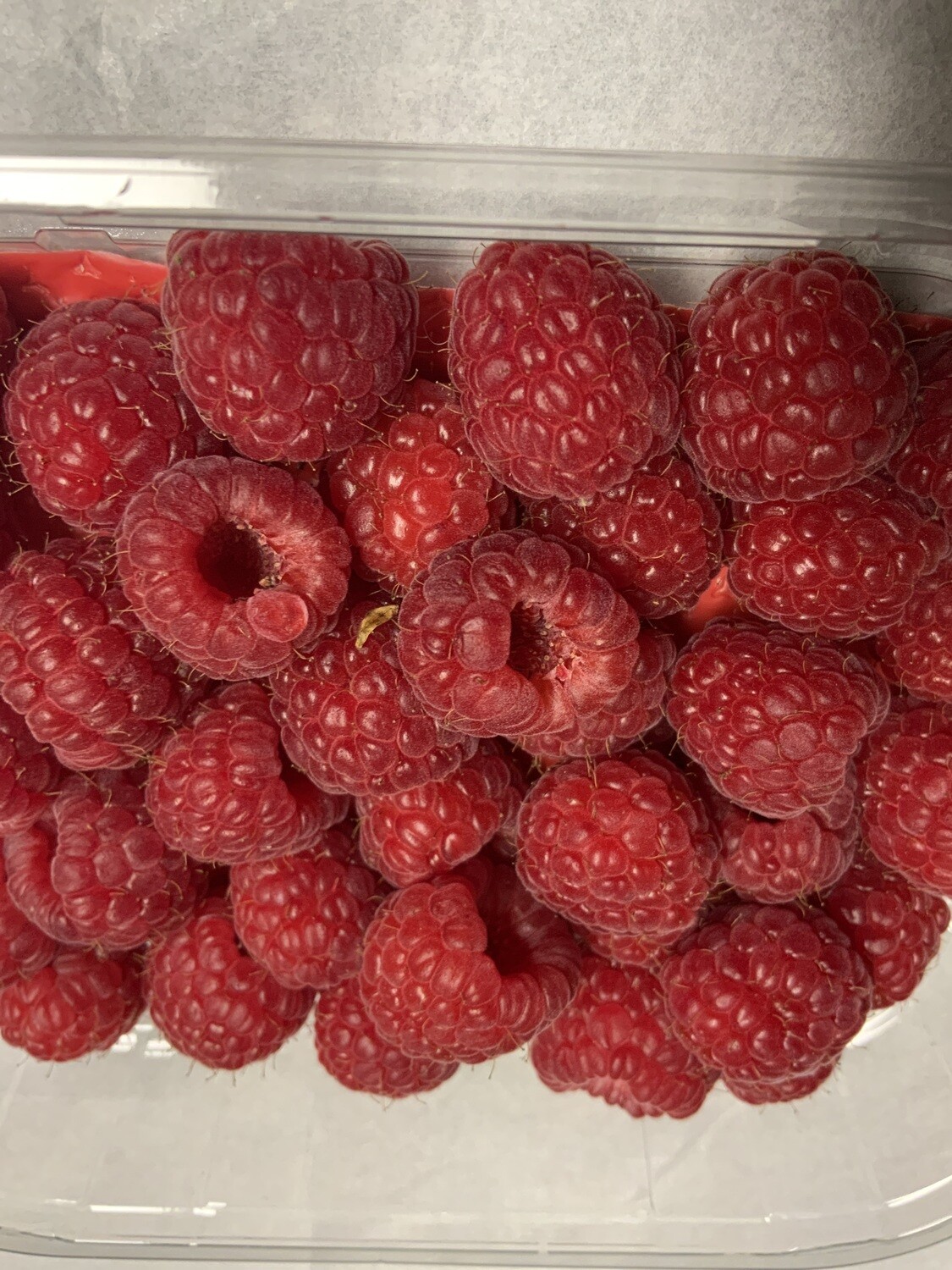 Raspberries. 145g. Spain