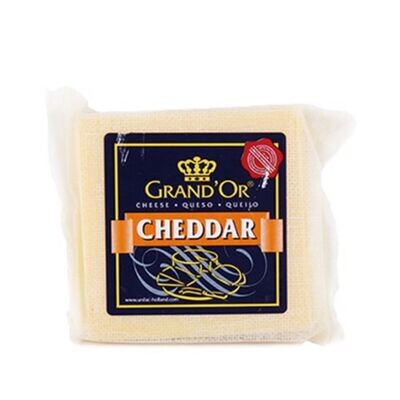 Grand'Or Cheddar Colored Mild Cheese