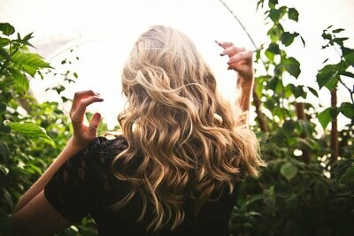 TRATTAMENTO  RISTRUTTURANTE POST SHAMPOO