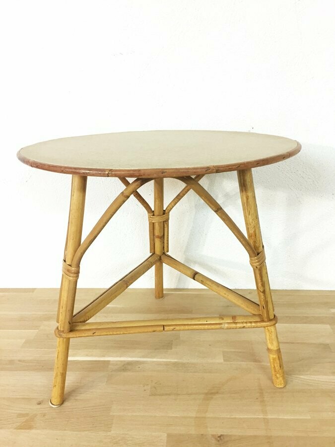 Table basse tripode rotin, 1960