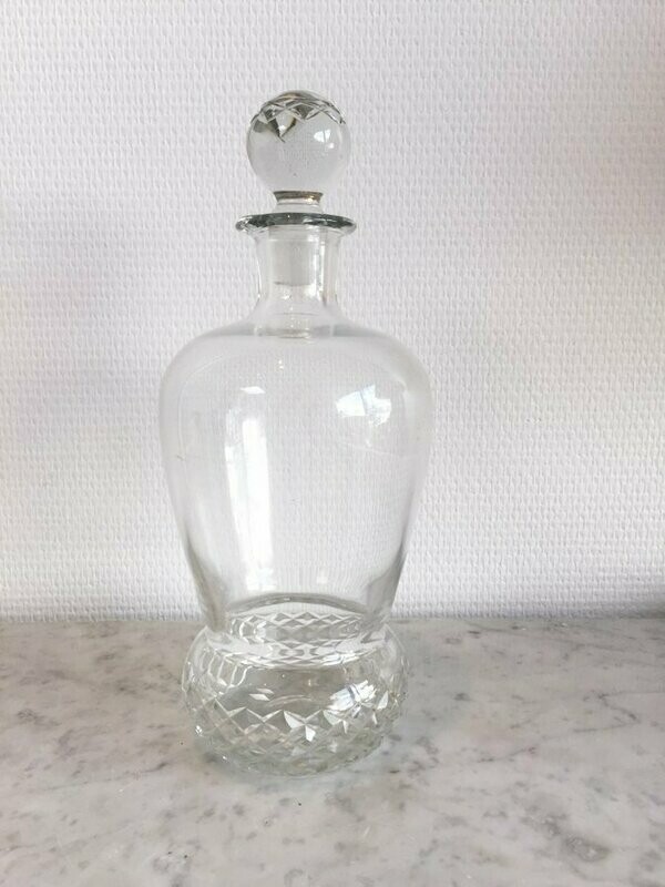 Carafe en cristal taillé , 1930