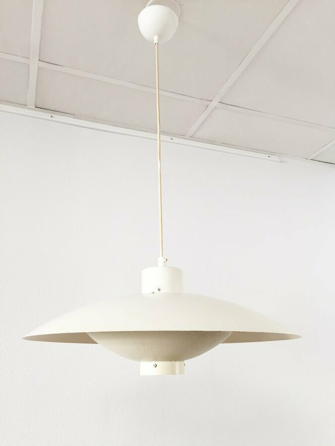 Suspension scandinave blanche, 1960