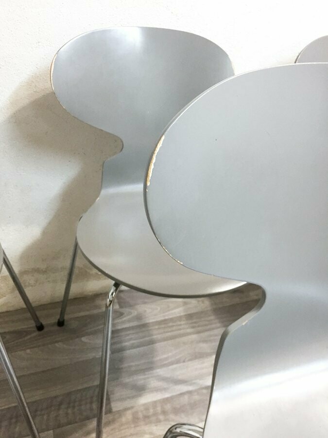 6 Chaises "Fourmi" Jacobsen, ed. Fritz Hansen, 2002