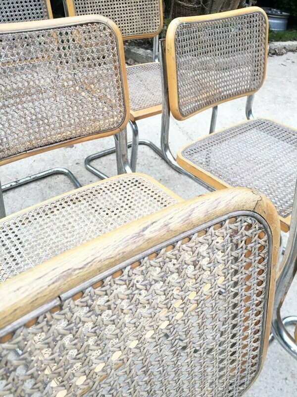 9 chaises Marcel Breuer, modèle B32 à restaurer