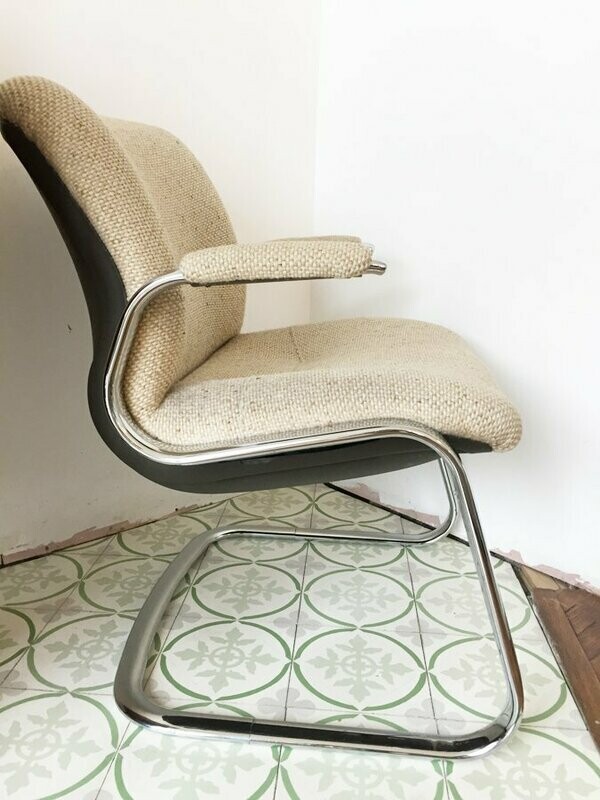 Paire de fauteuils Strafor, 1960