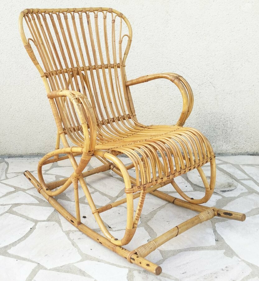 Rocking-chair rotin vintage, 1960
