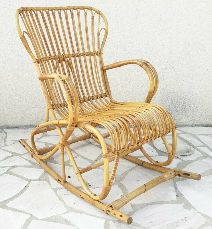 Rocking-chair rotin vintage, 1960