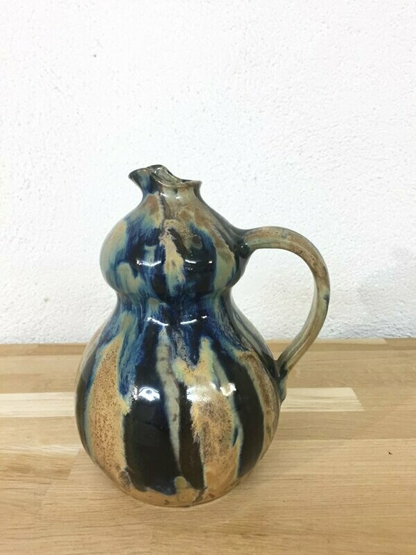 Pichet en céramique signée Renault, 1970