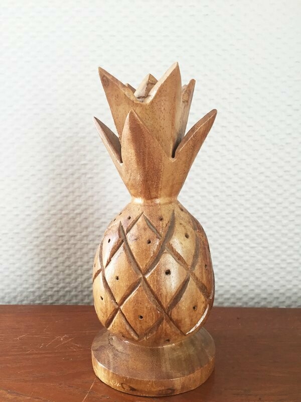 Ananas en bois exotique, années 70