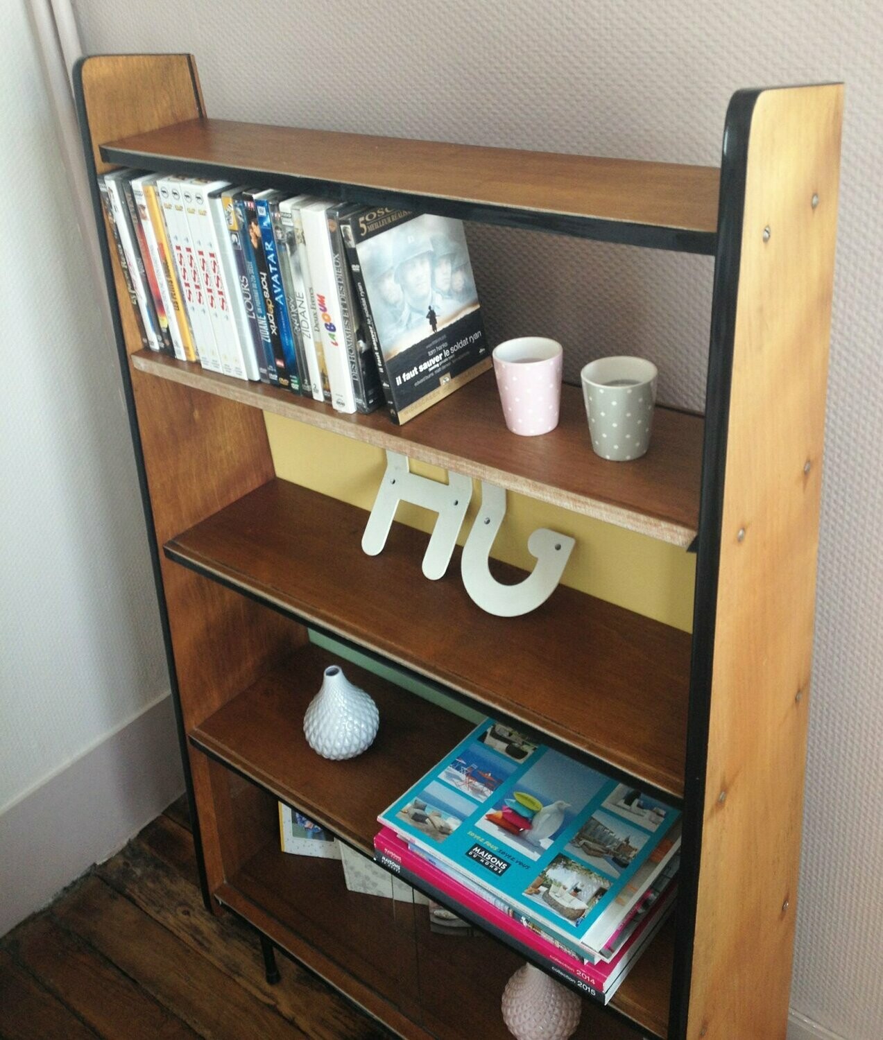 Bibliothèque scandinave "aileron", 1960
