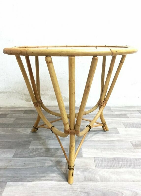 Table basse tripode en rotin années 60