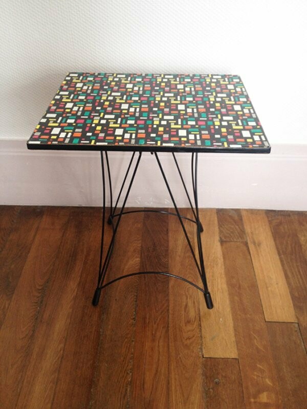 Table multicolor, pieds Eiffel, années 50