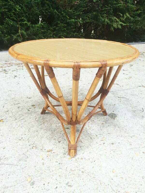 Table basse tripode en rotin, 1960