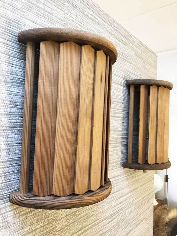 Paire d'appliques scandinave en bois, 1960