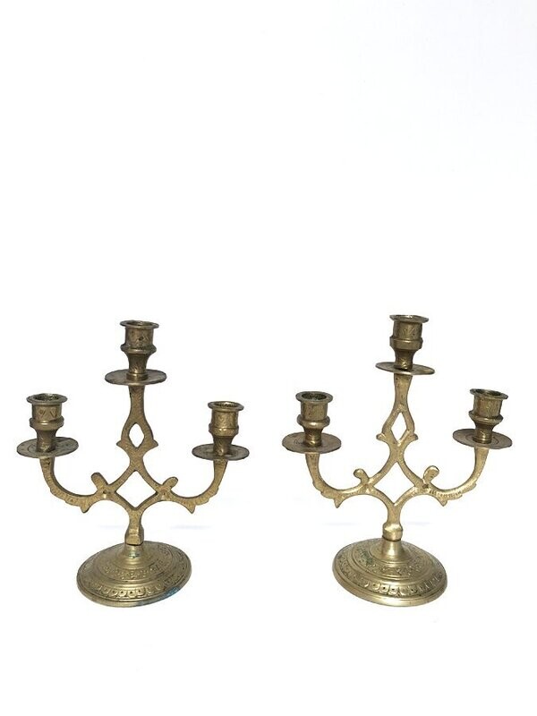 Paire de chandeliers en laiton doré, 1970