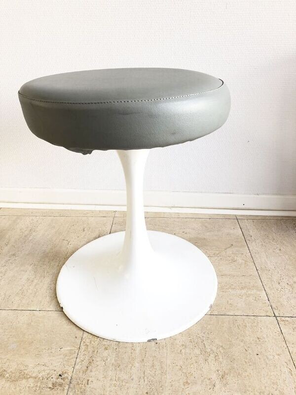 Tabouret tulipe vintage gris 1970