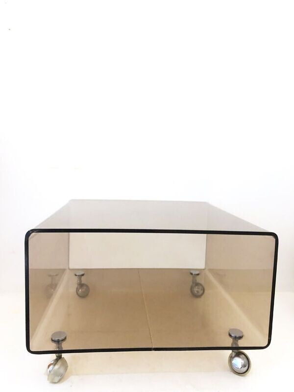 Table d’appoint Michel Dumas, 1970