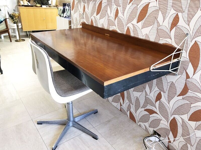 Bureau suspendu vintage, 1960