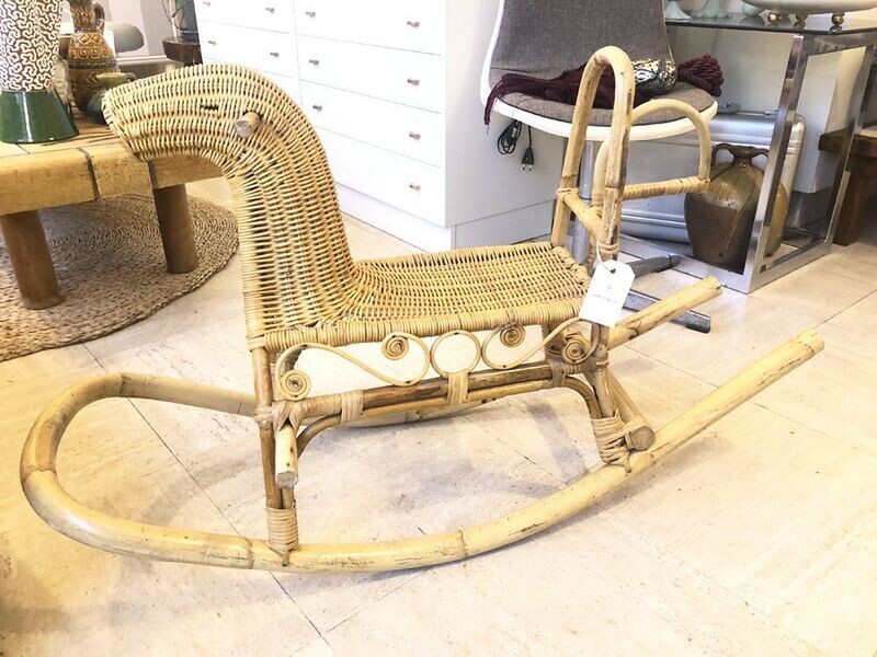 Cheval a bascule rotin vintage, 1970