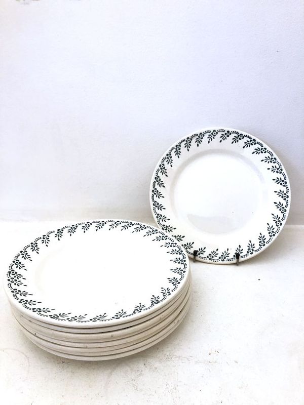 9 assiettes dessert terre de fer