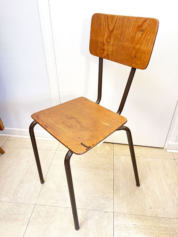 Chaise d’école vintage, 1970