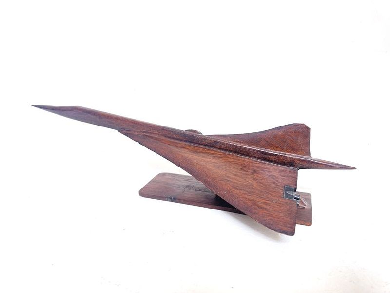Maquette avion Concorde en bois, 2003
