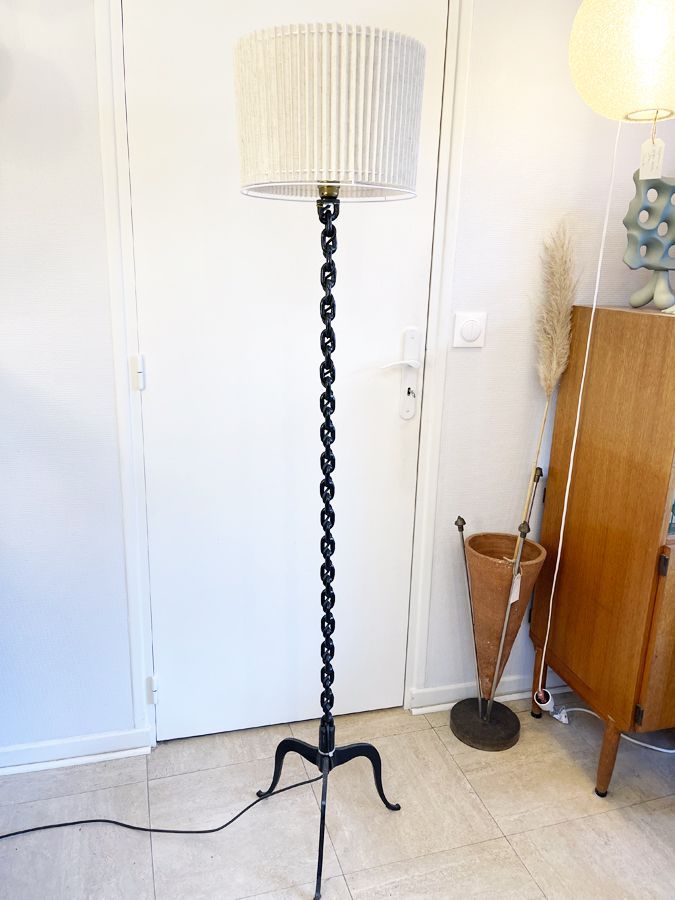 Lampadaire chaîne noire, circa 1970