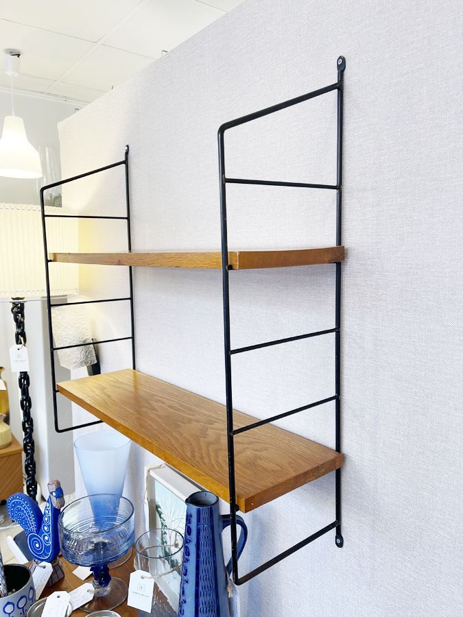 Étagère String en Bois Massif – Design Scandinave 1960