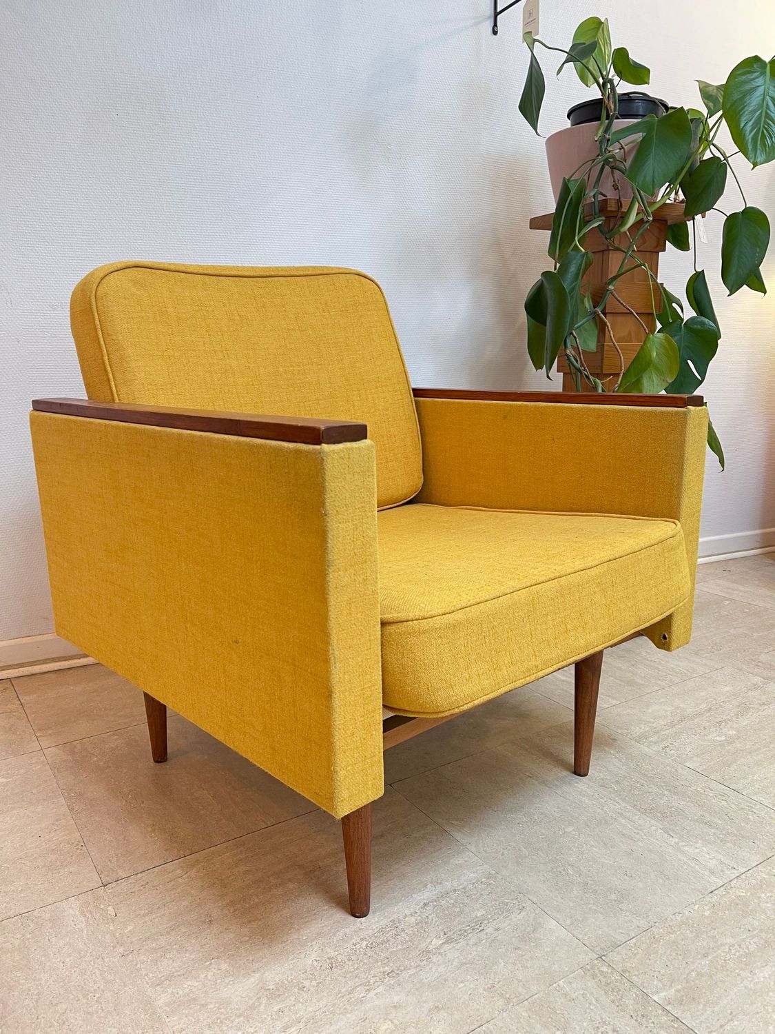 Fauteuil vintage scandinave années 60